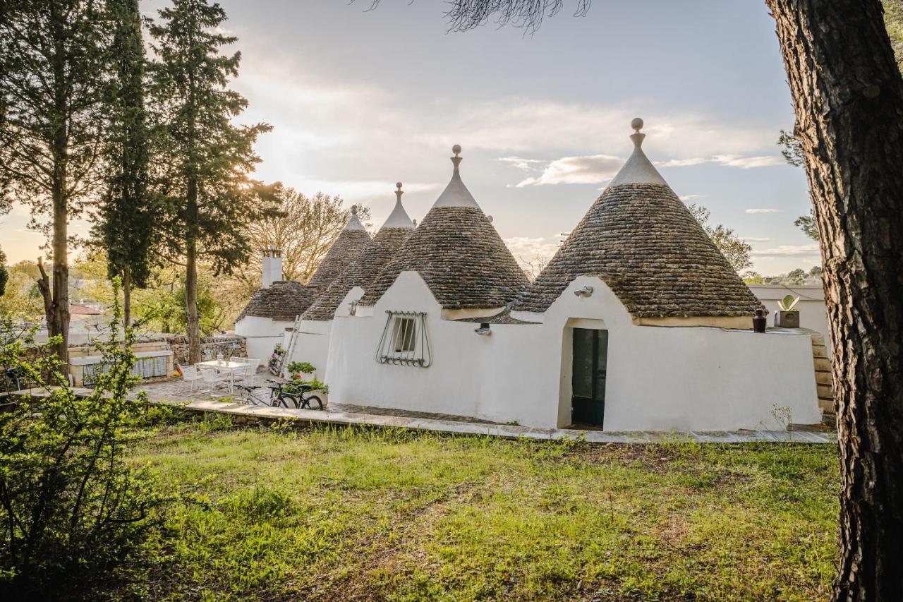 Ad Un Passo Da Cisternino - Trulli Con Foresta, Bici E Barbecue צ'יסטרנינו מראה חיצוני תמונה